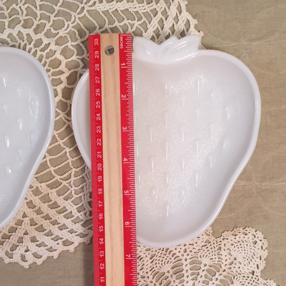 Strawberry Shaped Milk Glass Dishes Set Of 2 - Picture 6 of 9